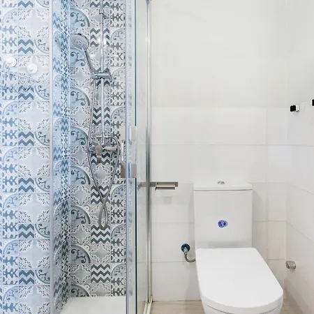 Sorolla 105, Luxury, Beach, Free Parking, Services, Quite Neighborhood, So * Málaga