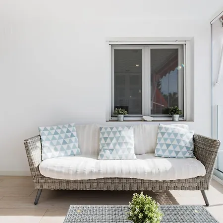 Sorolla 105, Luxury, Beach, Free Parking, Services, Quite Neighborhood, So Appartamento *